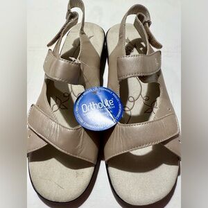 Propet Women's Beige Ortholite Adjustable Sandals